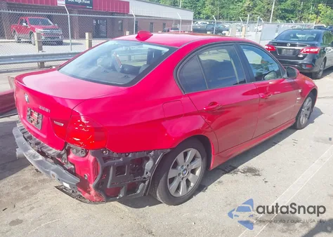 2011 BMW 328 Xi из США, поврежденный, VIN WBAPK7C56BA816181